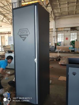 이동 및 잠금 쉬운 차고 캐비닛 휠과 함께 설정 두께 1.0/1.2/1.5mm 잠금 예